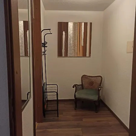 Апартаменты Ruhiges Mit Kueche Und Balkon, Marktplatz