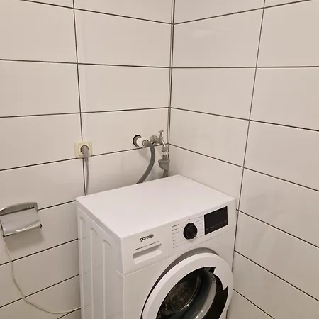 Ruhiges Mit Kueche Und Balkon, Marktplatz *